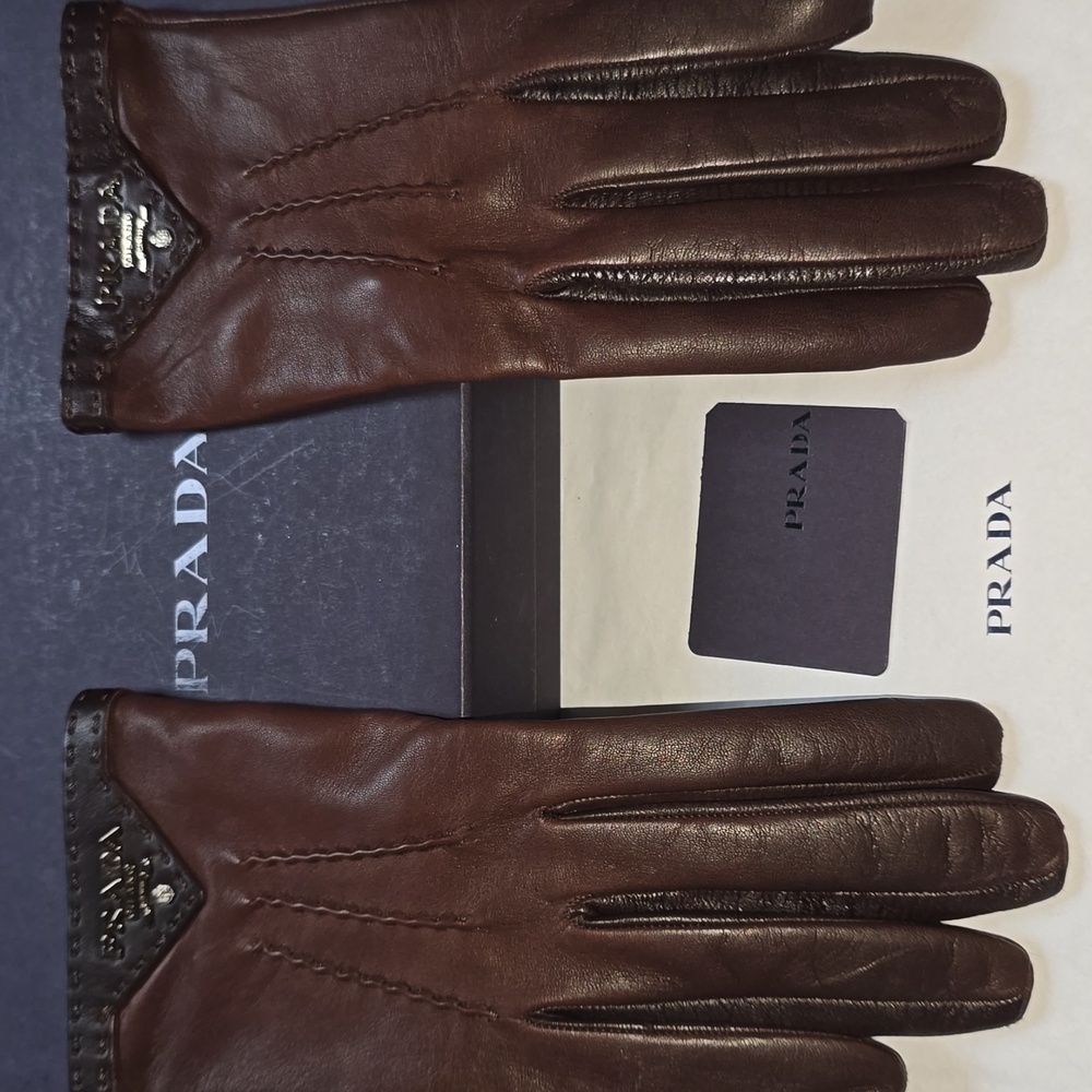 Prada Fig Nappa Gloves Size: 7 Color: Cacao Vintage & Authentic - Picture 13 of 16